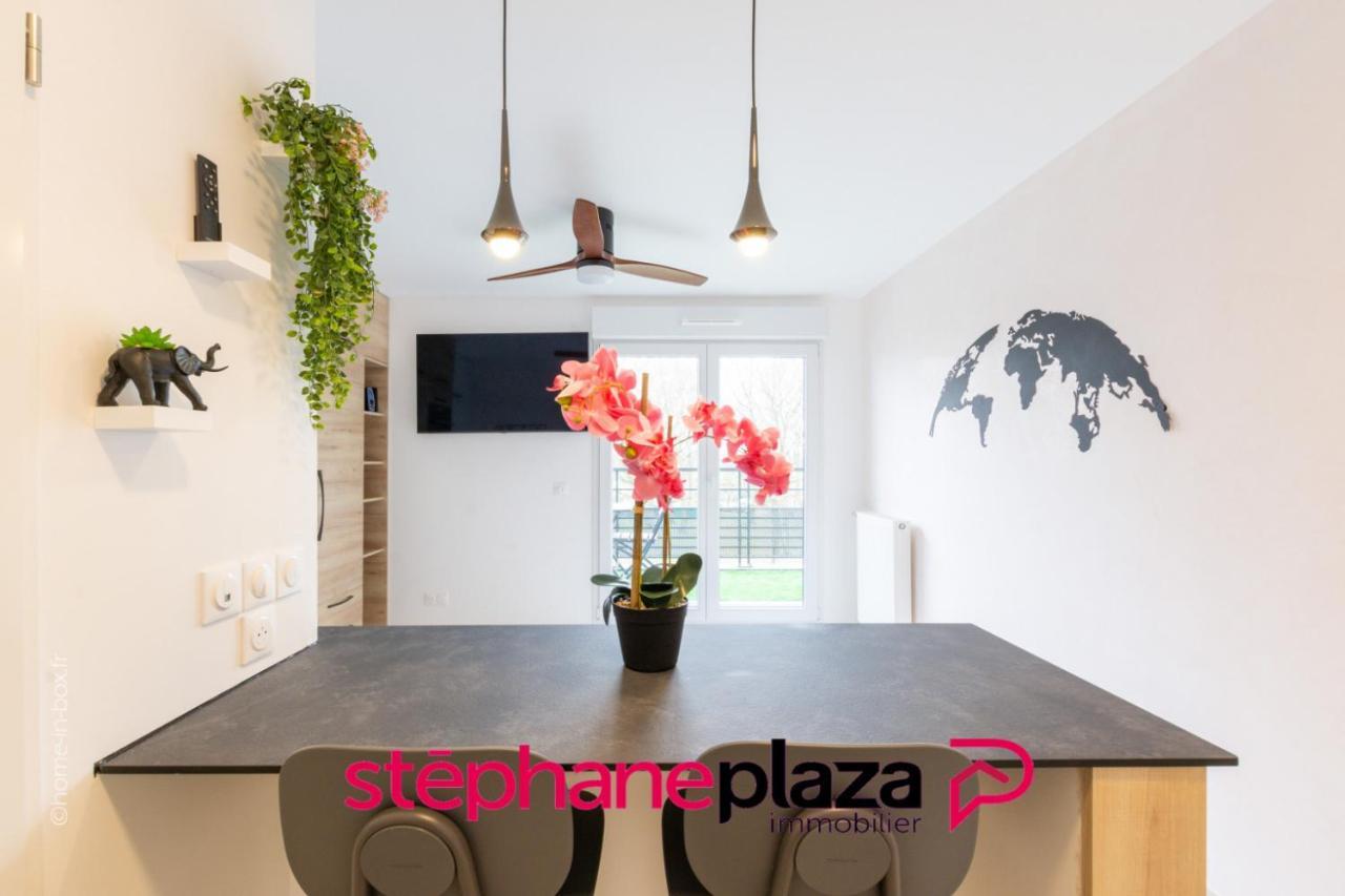 Plaza Parc 02 Apartment Montevrain Ngoại thất bức ảnh